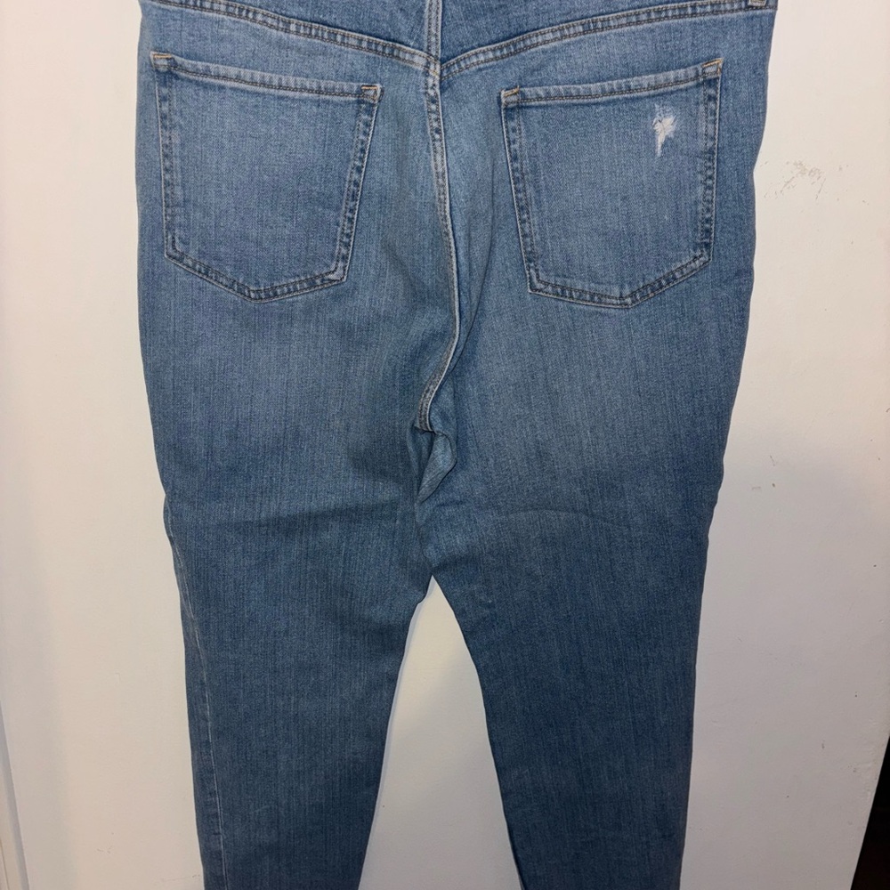 Old Navy Distressed Light Blue OG straight jeans - Picture 7 of 7